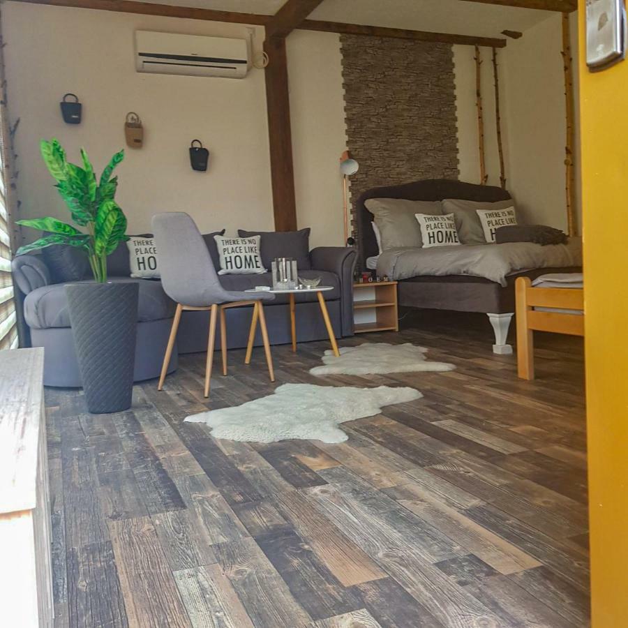 Apartment Little Paradise Visoko Eksteriør billede